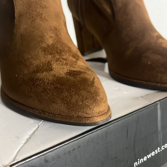 Nine West size 7.5 like New closet, clean out sale. - Picture 7 of 12